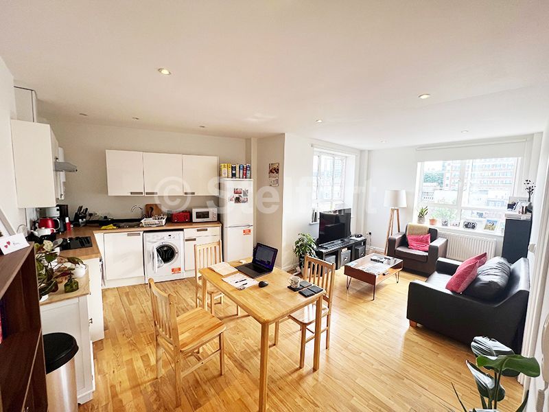 Property photo 2 of 6
