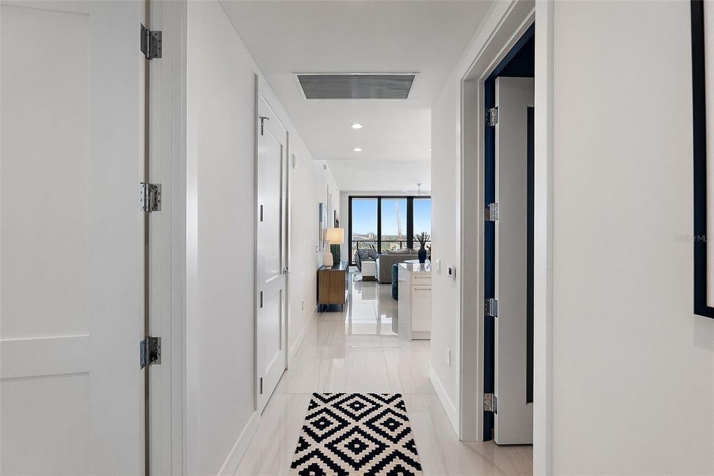 Property photo 3 of 19 <Alttext/>