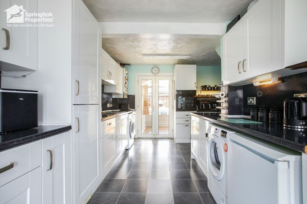 Property photo 3 of 10 Image 3