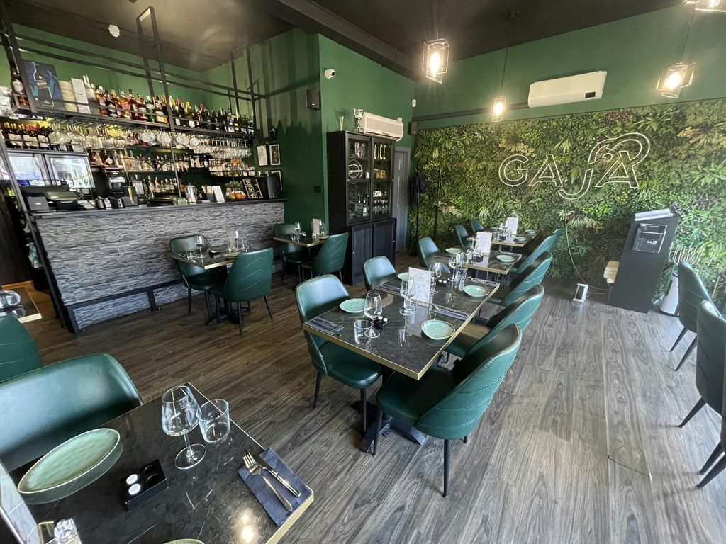 Property photo 2 of 6 13 58 50.Jpg