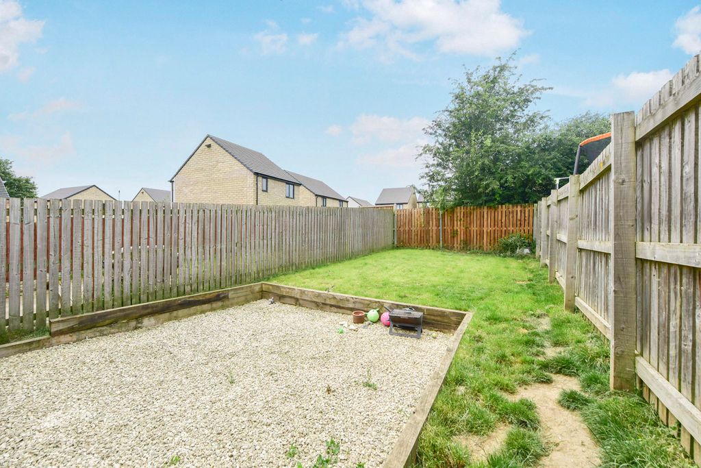 Property photo 2 of 14 5Aef8F1ccc9A83B4616E20Fec4Da9d5990810Ac8.Jpg