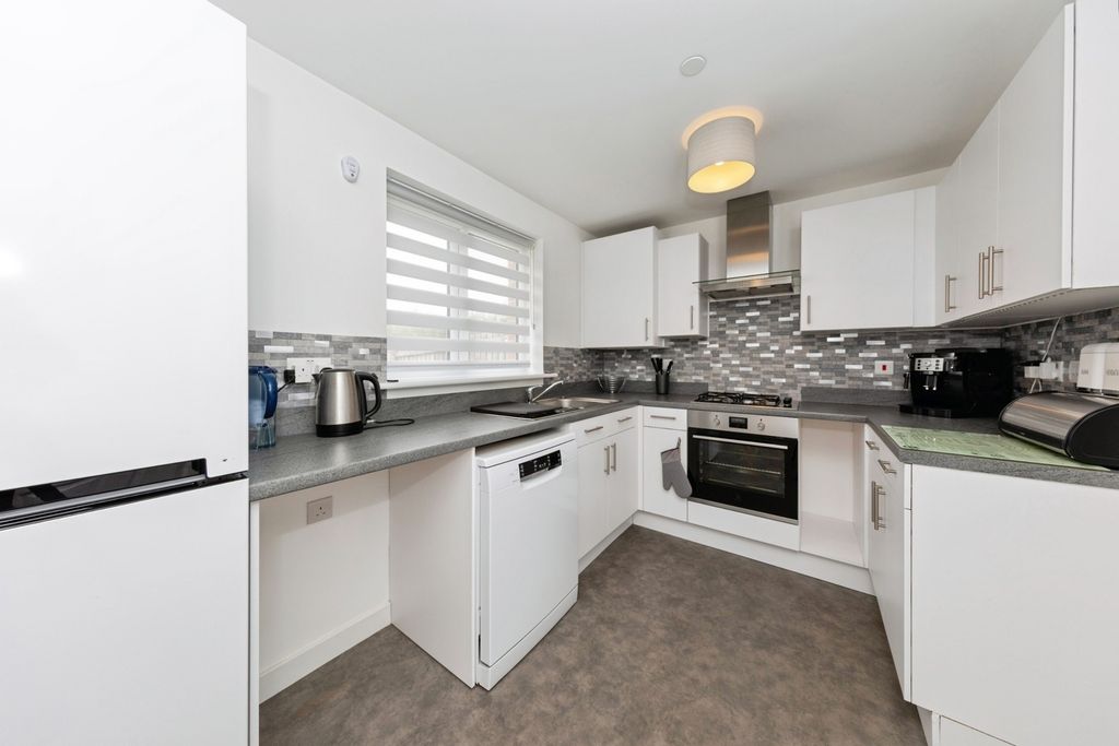 Additional image 5 of 3 bed detached house for saleHeol Y Plas, Carway, Kidwelly, Carmarthenshire SA17