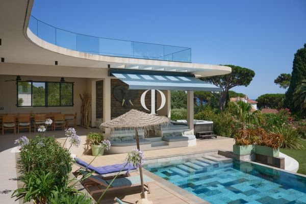 Property photo 3 of 6