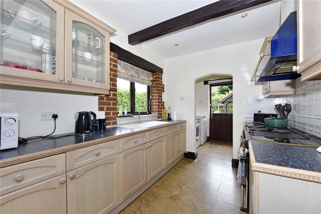 Property photo 3 of 11 Picture No. 09
