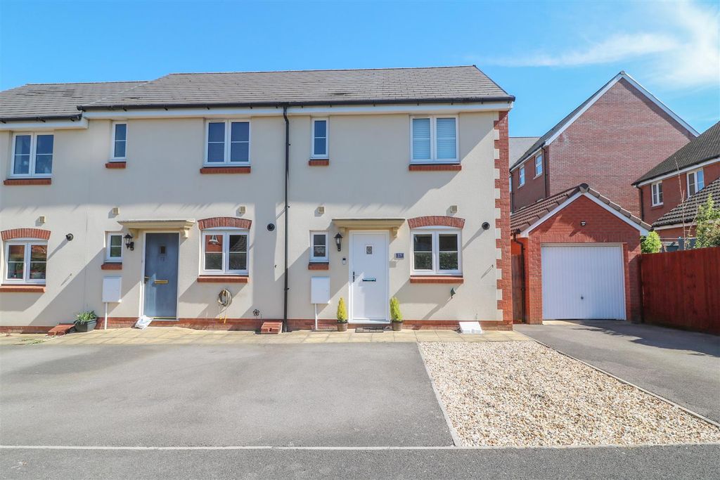 Property photo 2 of 17 Img_8355.Jpg