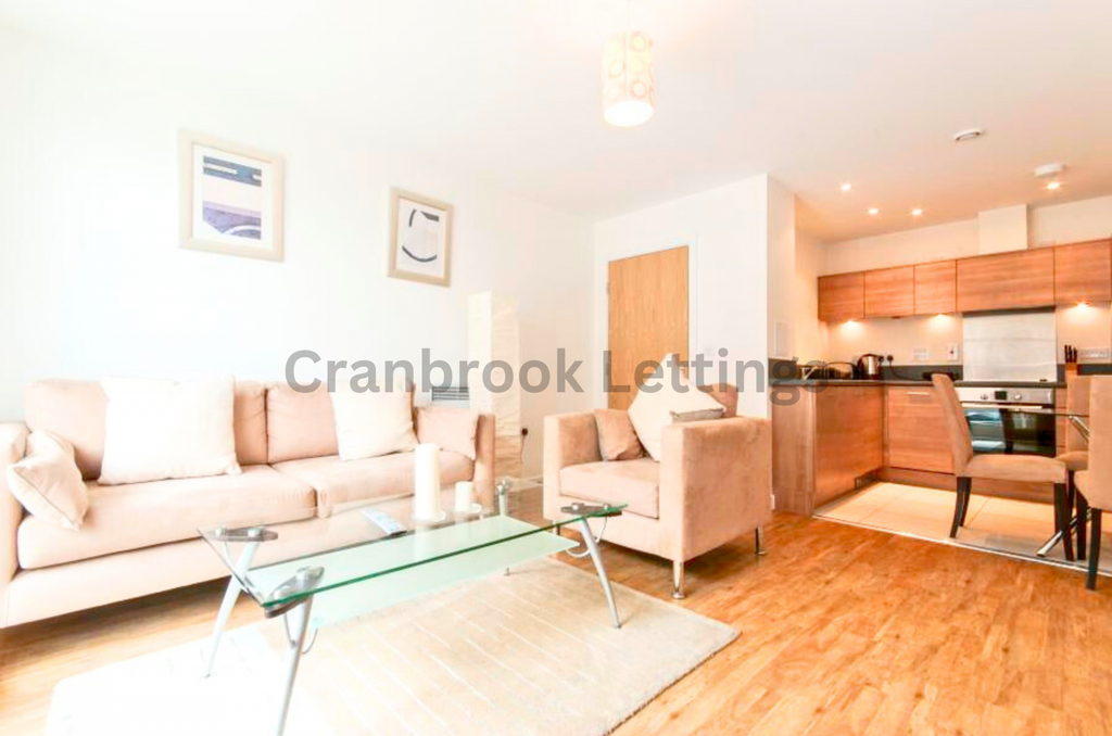 Property photo 1 of 6 One-Bedroom Flat