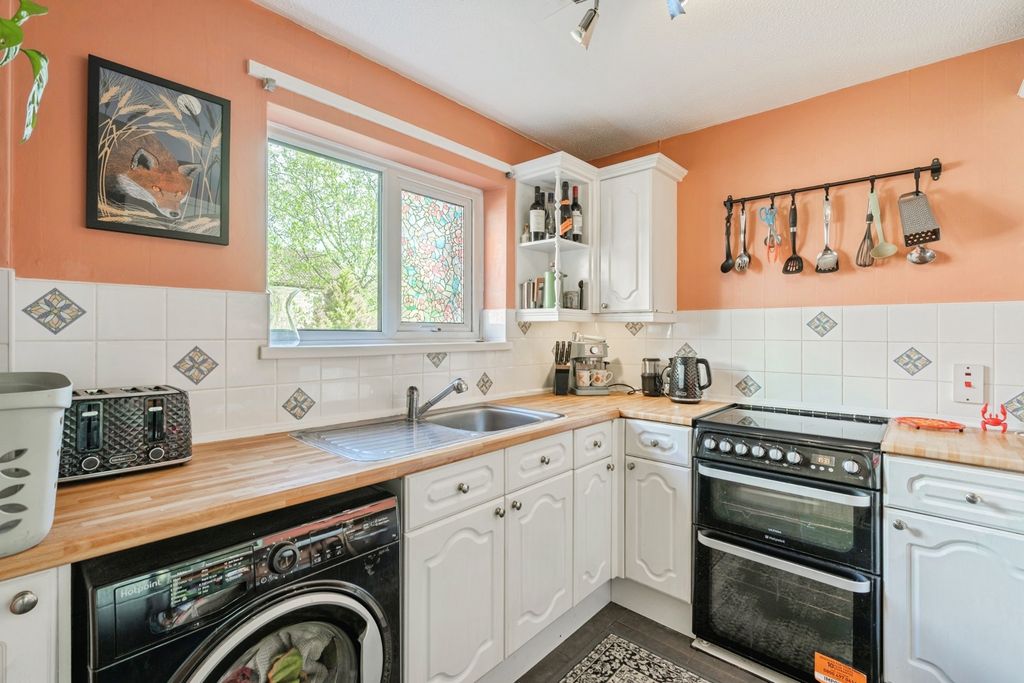 Property photo 2 of 20 Pbox-Img.Jpg