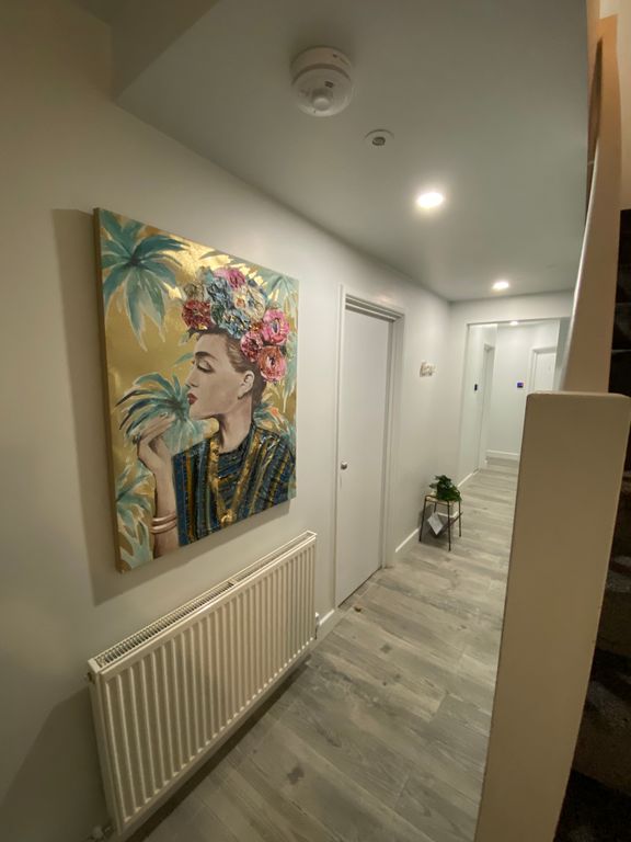 Property photo 3 of 32