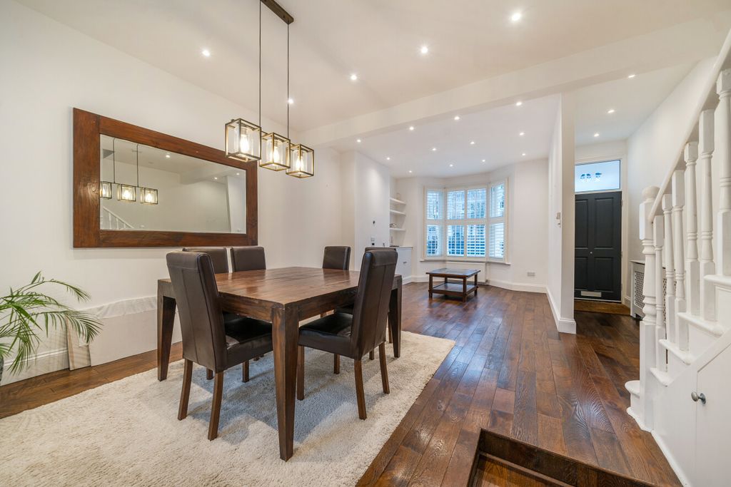 Property photo 3 of 17 1424728-7-69Ab0Af...