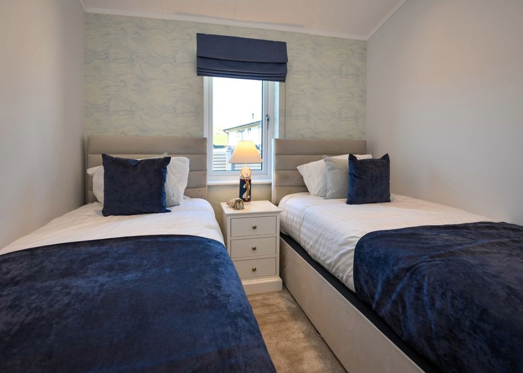 Property photo 3 of 6 Oakgrove Osprey Tw Resize 5