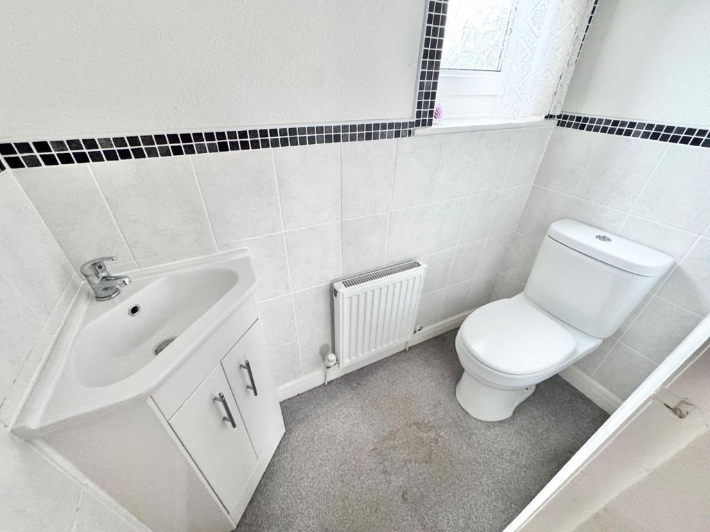 Property photo 2 of 7 First Floor Toilet