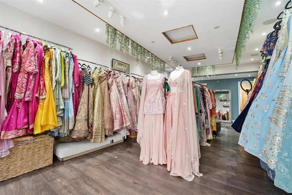 Property photo 2 of 6 Dsc04071.Jpg