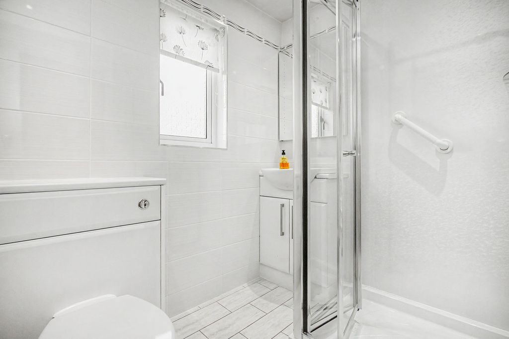 Additional image 11 of 3 bed semi-detached house for sale11 Violet Bank, Peebles EH45