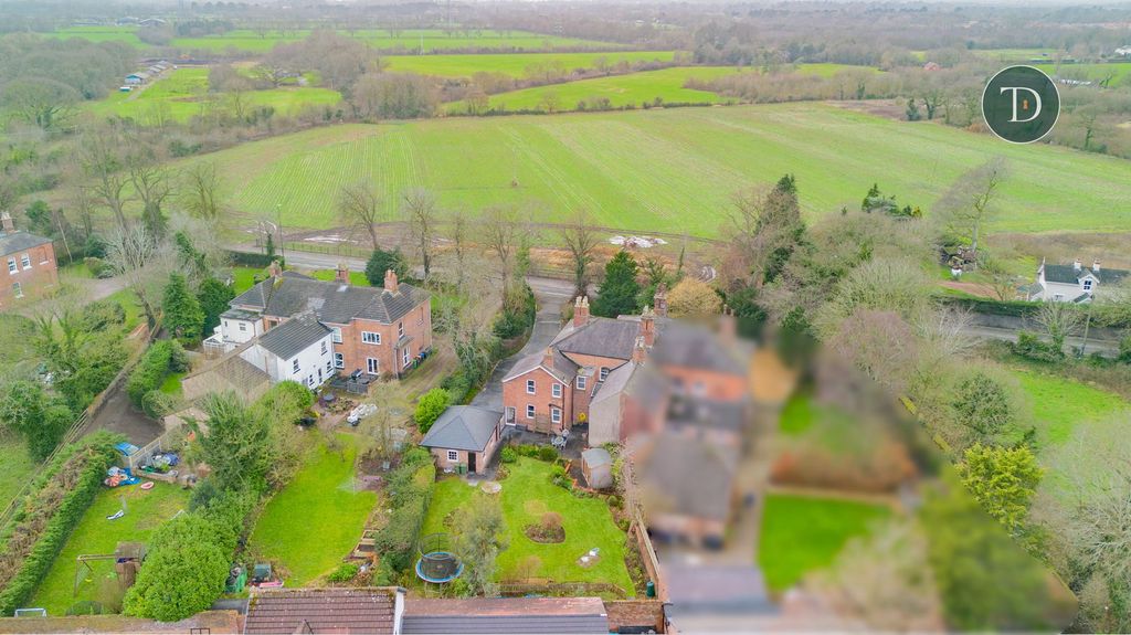 Property photo 3 of 48