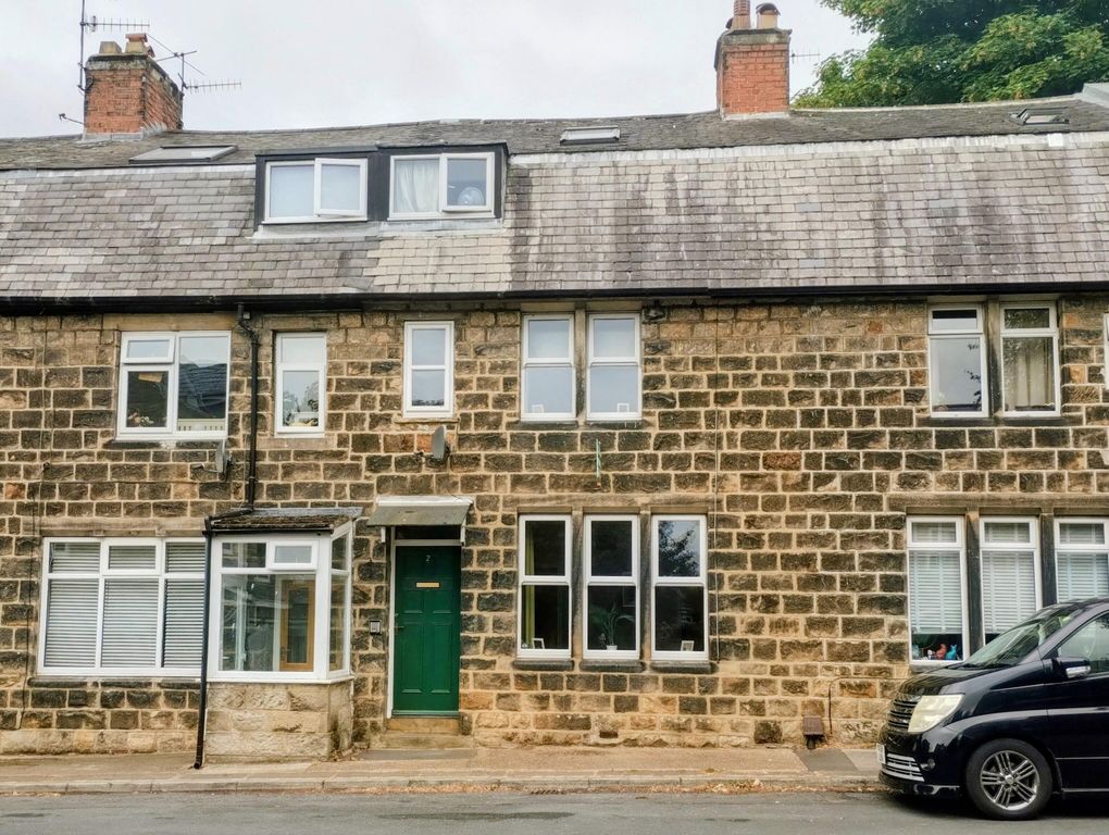 Property photo 2 of 25