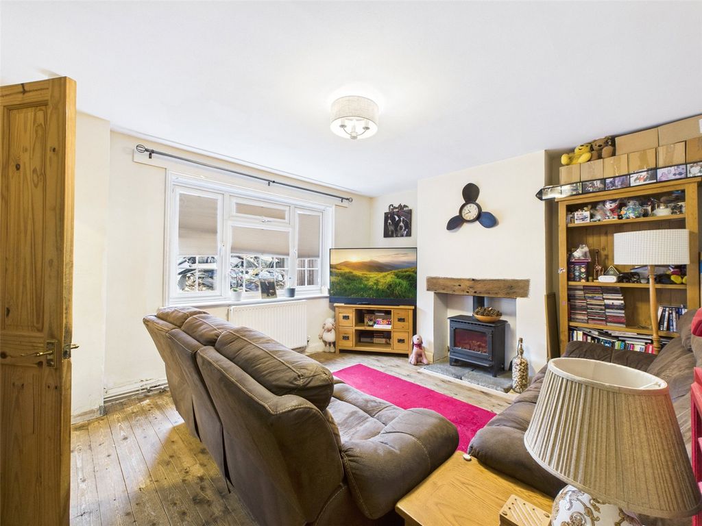 Property photo 3 of 15 Picture No. 13