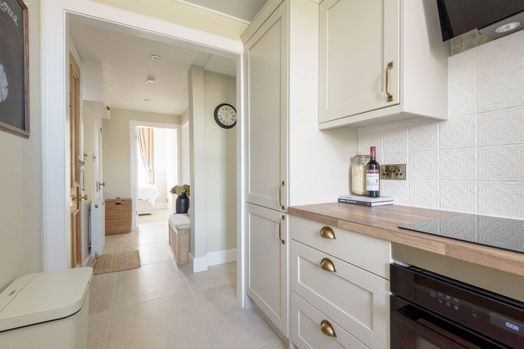 Additional image 12 of 2 bed flat for sale6d, Clifford Road, North Berwick EH39