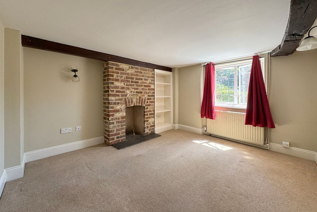 Property photo 3 of 10 Ec Sitting Room