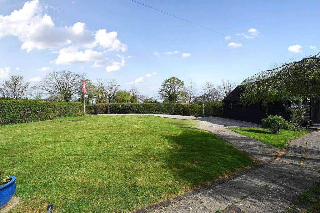 Property photo 3 of 34