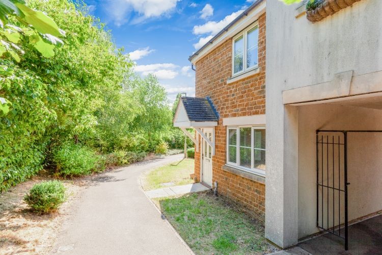 Property photo 1 of 10 199567