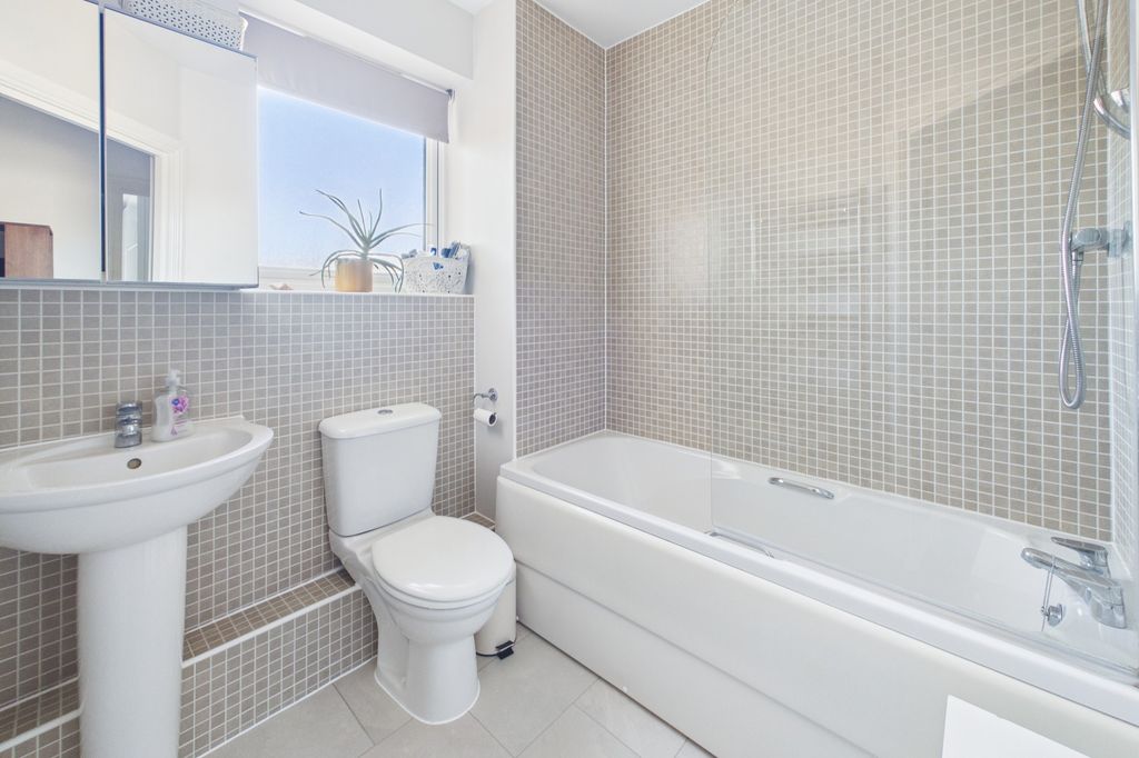 Additional image 11 of 1 bed flat for saleGladeside, Cambridge CB4