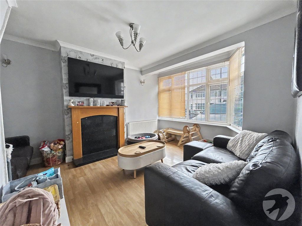 Property photo 2 of 18 Picture No. 07