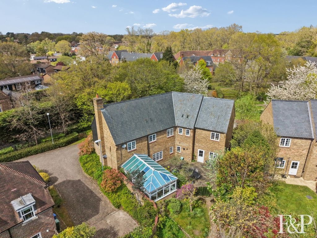 Property photo 3 of 30 4993596