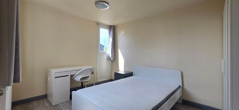 Property photo 2 of 6 Photo 7