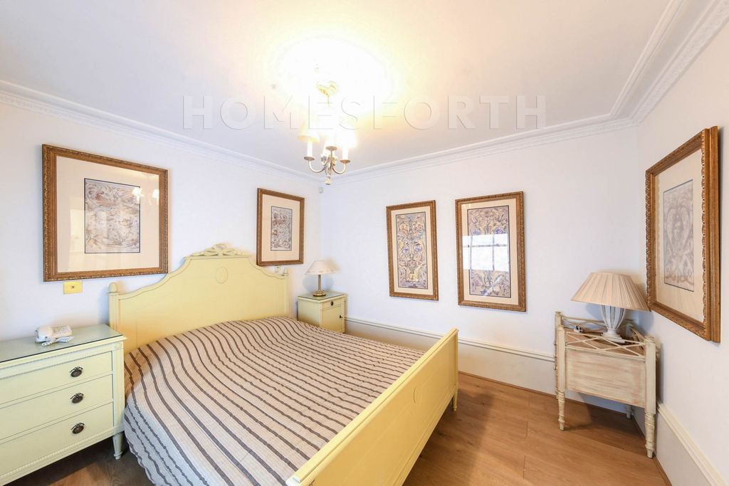 Property photo 2 of 19 Photo 14