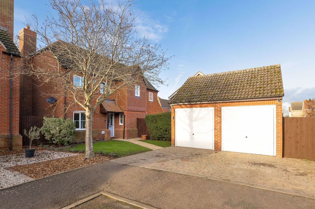 Property photo 1 of 13