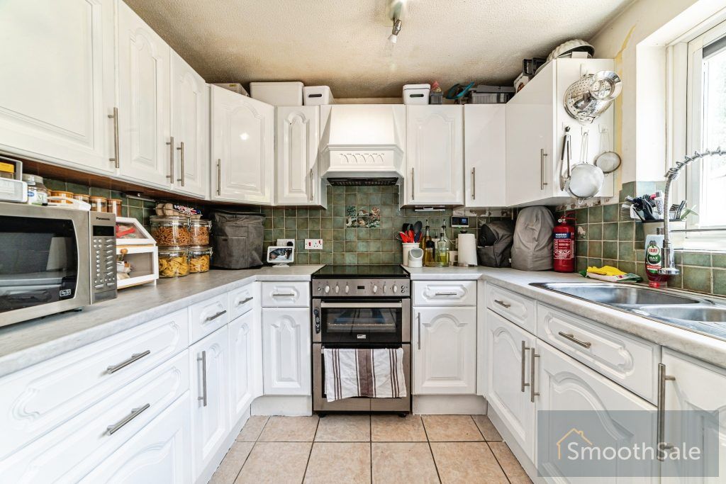 Property photo 3 of 21