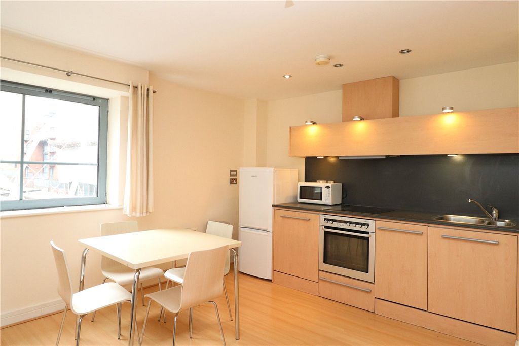 Property photo 2 of 9 Picture No. 02