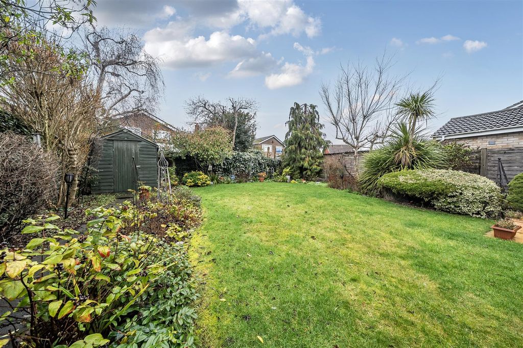 Property photo 2 of 21 1400515-19-69665B2d2c4F2.Jpg