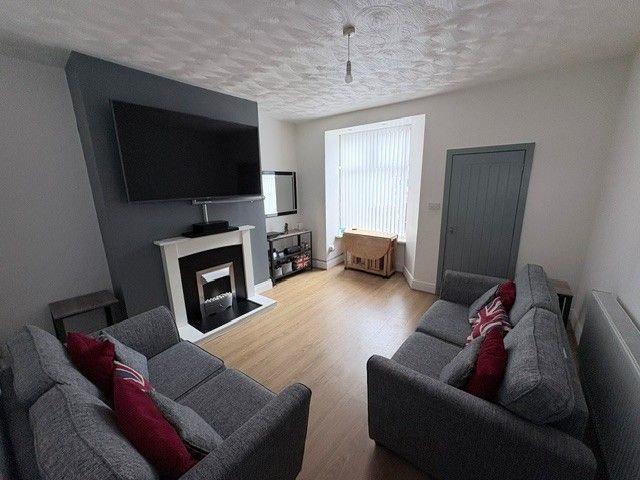 Property photo 3 of 6