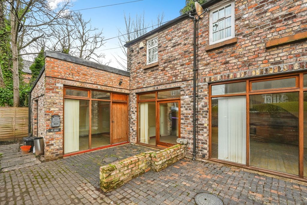 Property photo 3 of 17 Pbox-Img.Jpg