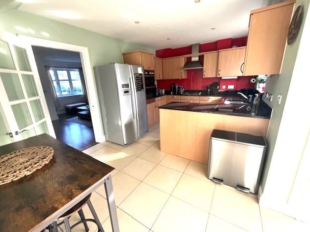 Property photo 3 of 13 Kitchen