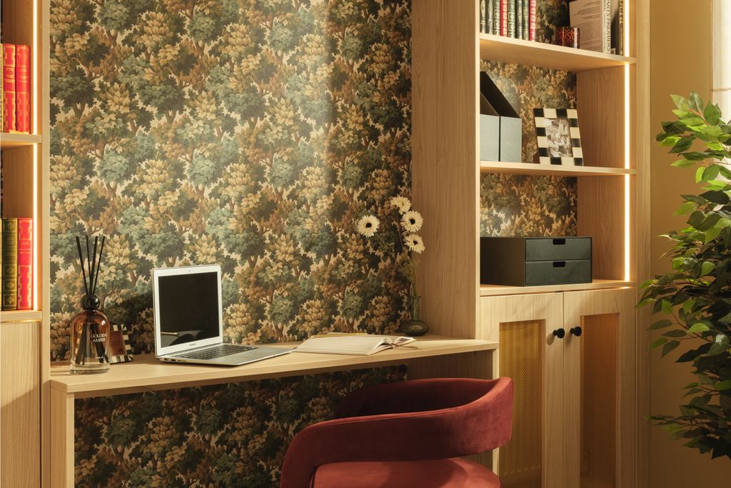 Property photo 2 of 9 Townhouse Show Home Study