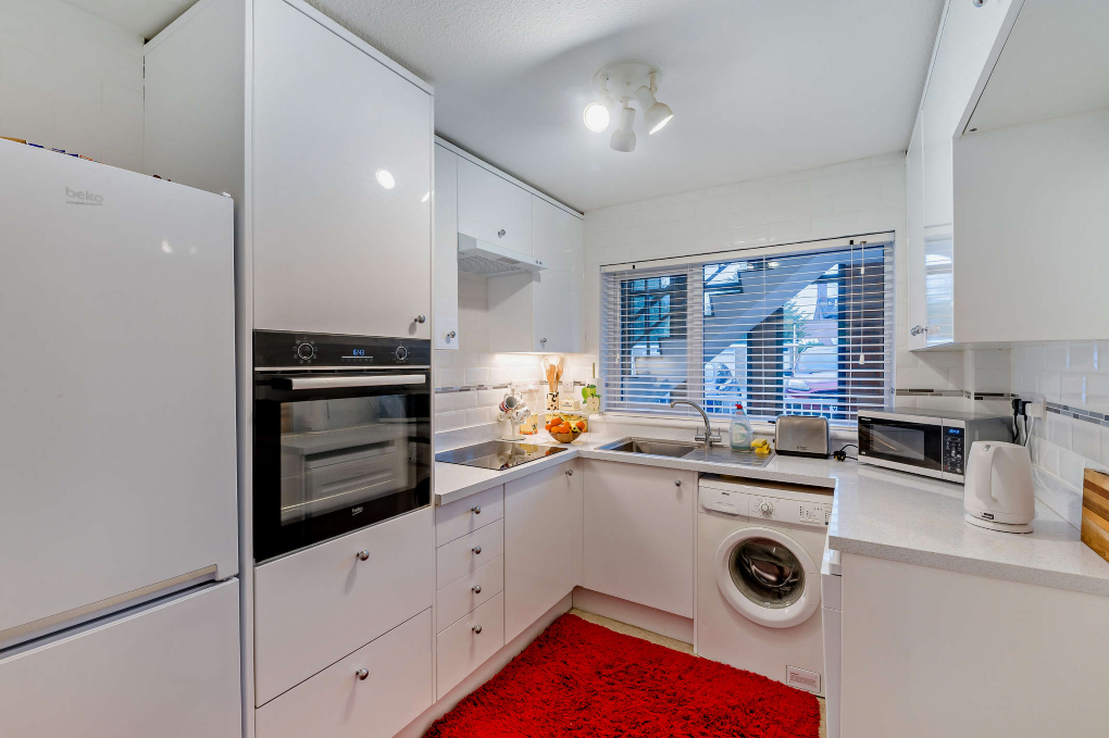 Property photo 3 of 13