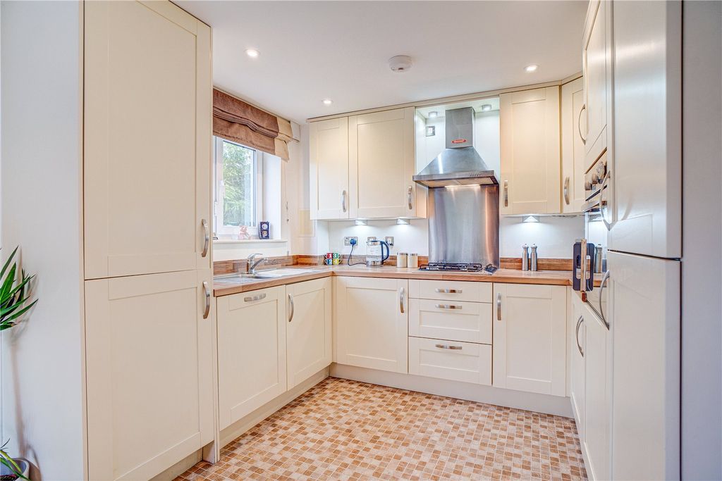 Property photo 3 of 19 Picture No. 03