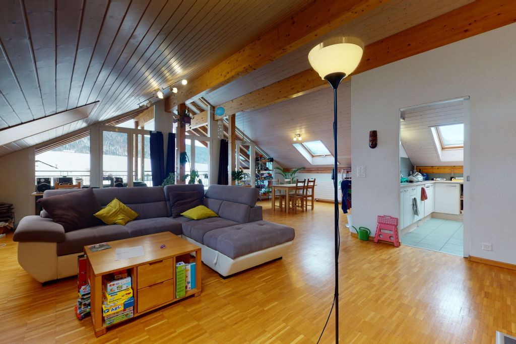 Property photo 2 of 13