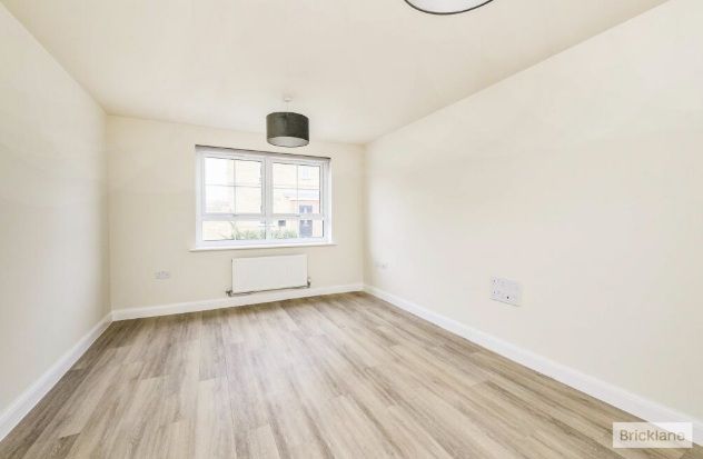 Property photo 3 of 10 Living Room