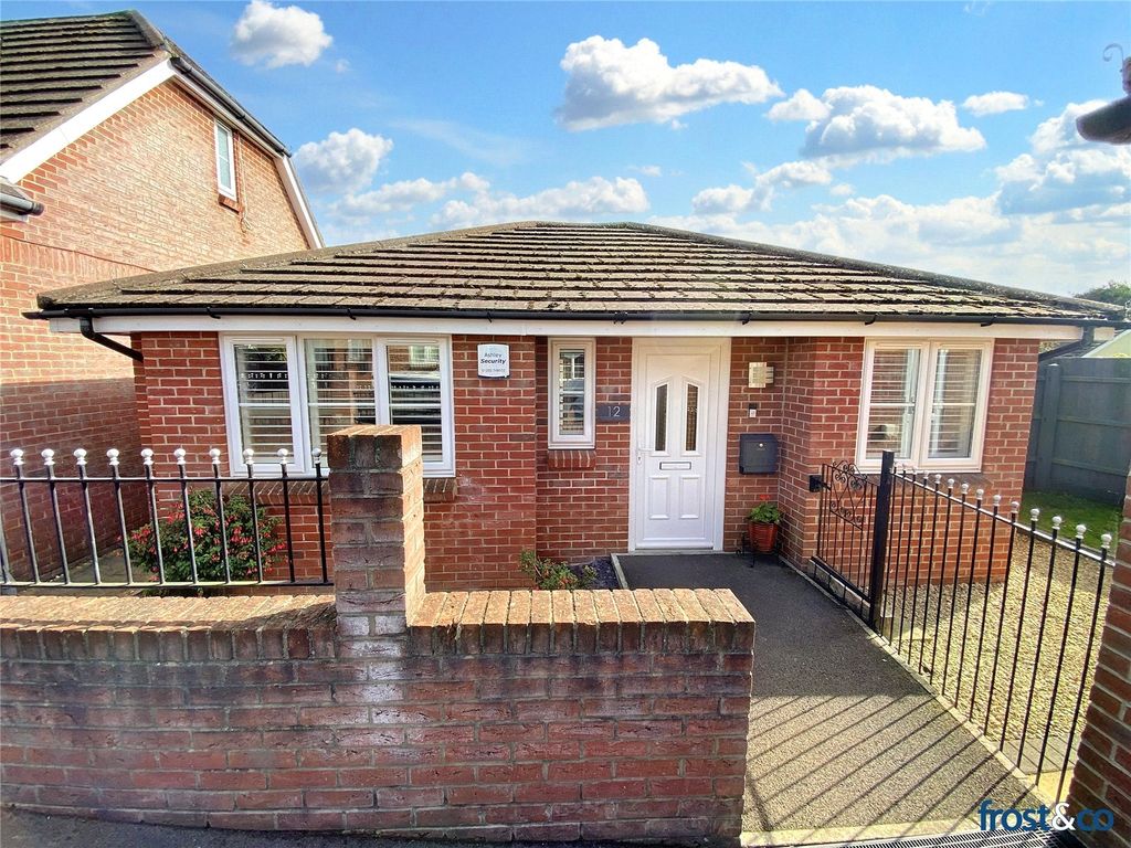 Property photo 1 of 16 Front Entrence