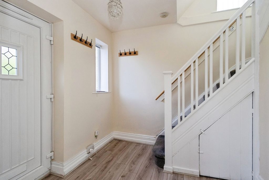 Property photo 2 of 24 Pbox-Img.Jpg