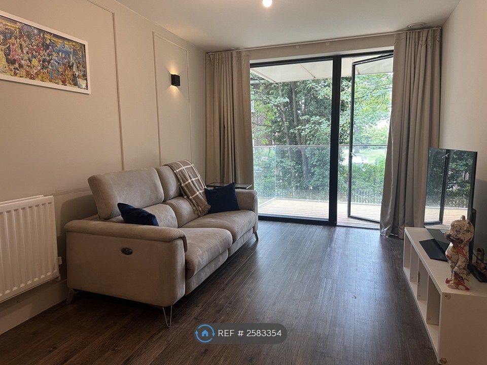 Property photo 2 of 12