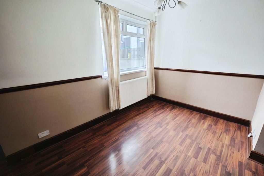 Property photo 3 of 9 96E48c14-Pk7A0250.Jpg