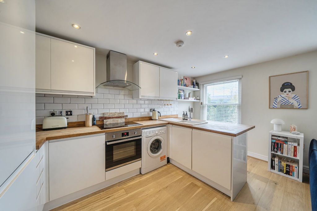 Property photo 3 of 11 Picture No. 05