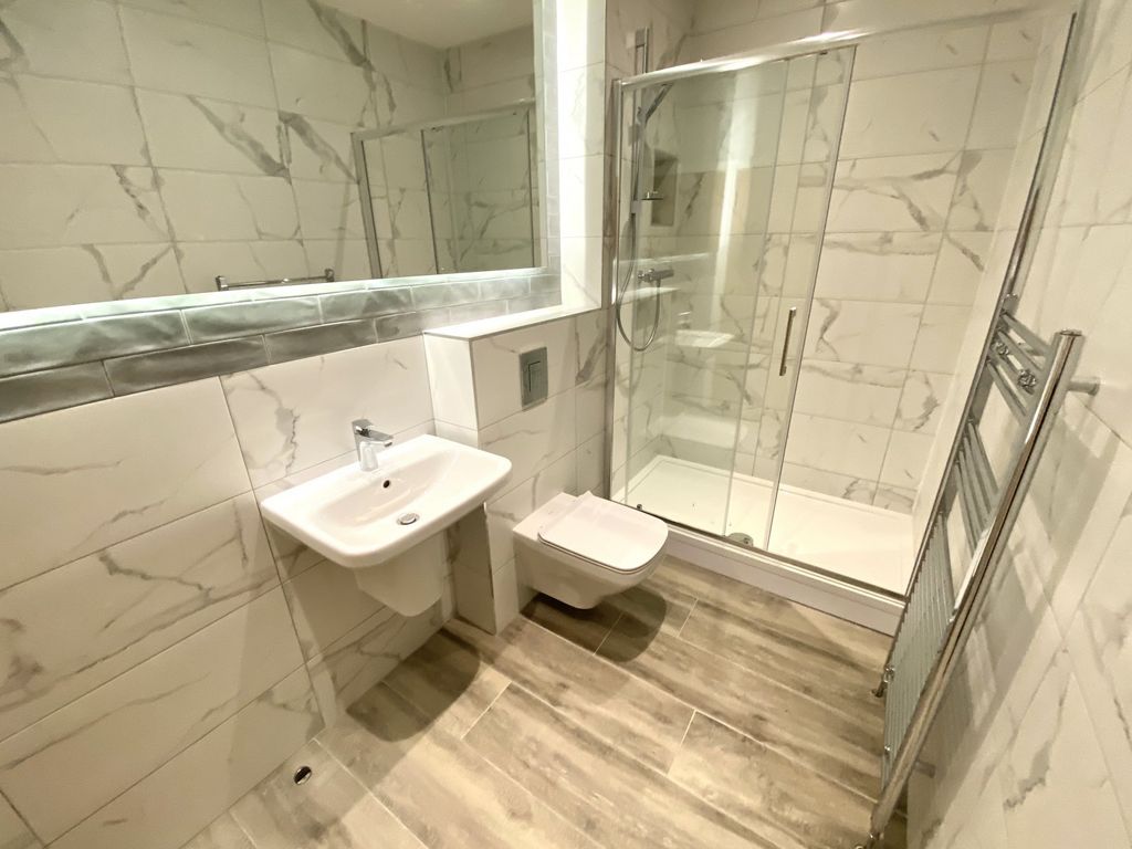 Property photo 3 of 6 Picture No. 02