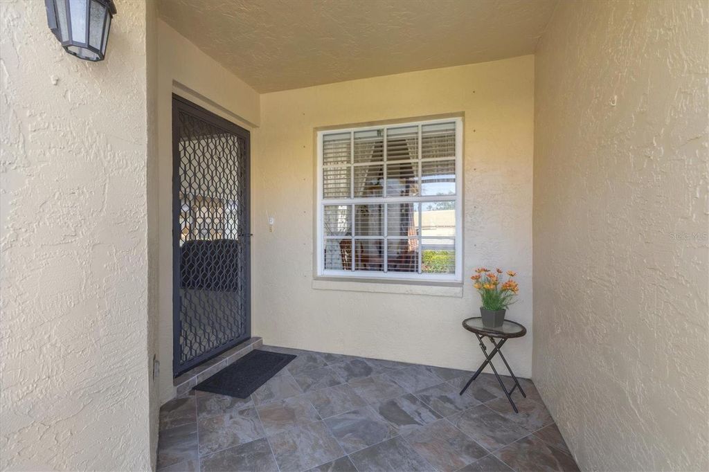 Property photo 3 of 19 <Alttext/>