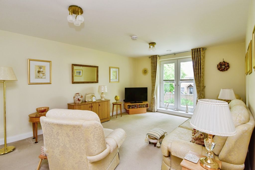 Property photo 2 of 16 Pbox-Img.Jpg
