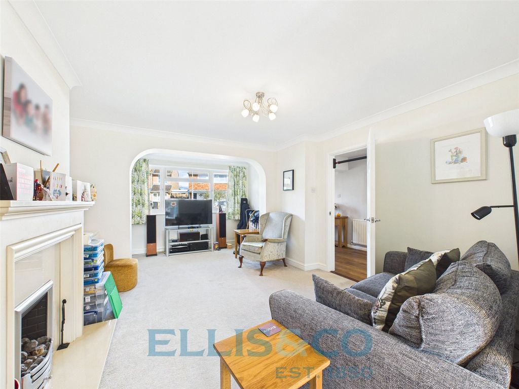 Property photo 2 of 19 Picture No. 02